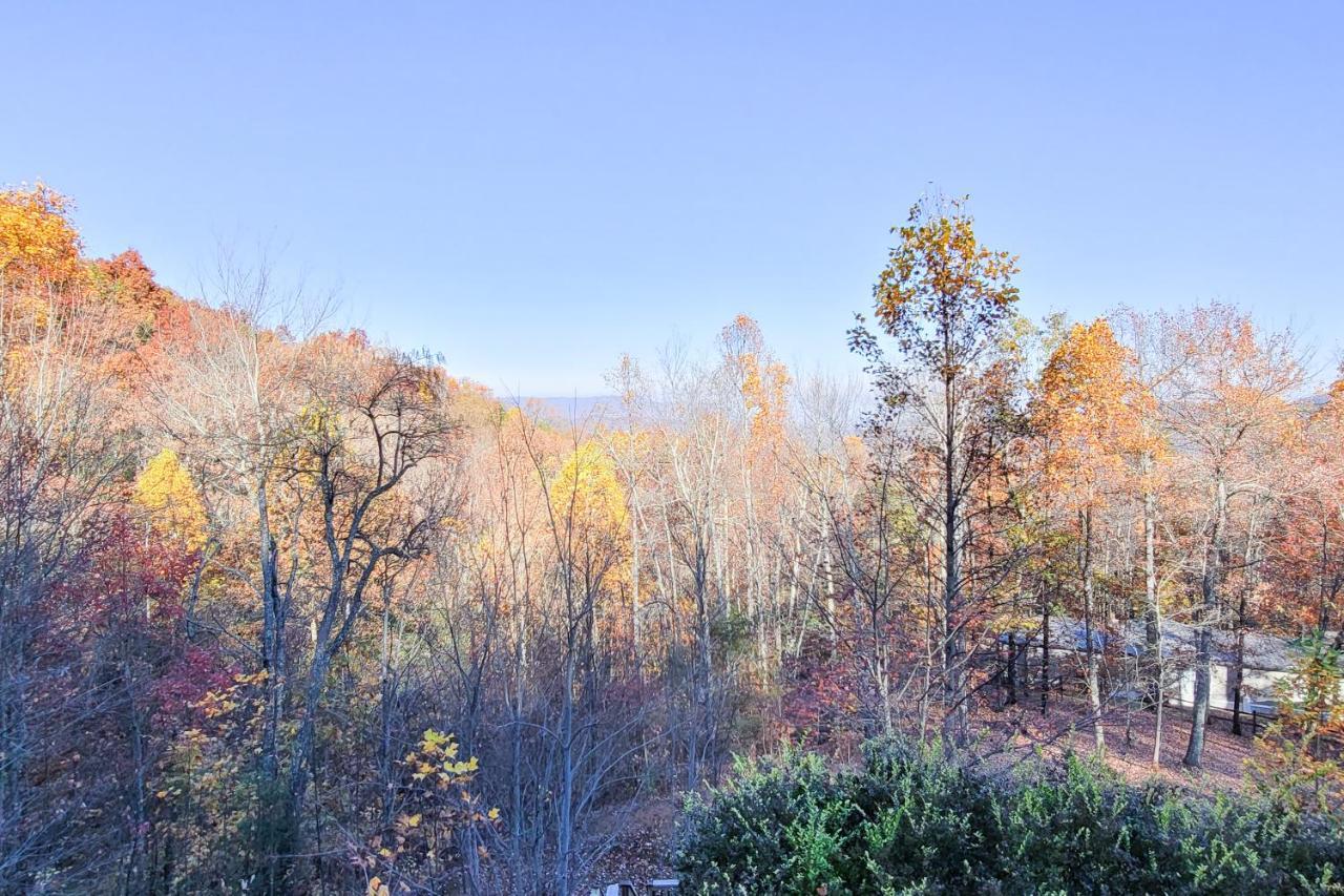 Treetop Tranquilty Sevierville Exterior photo